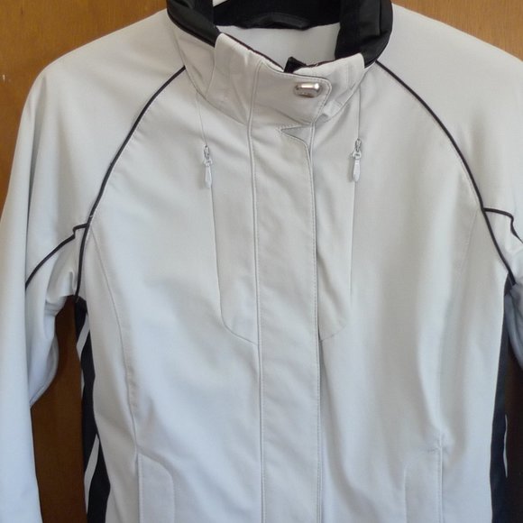 NWOT WOMENS DESCENTE SKI/SNOWBOARD COAT - Picture 4 of 15